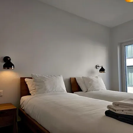 Coastline - Designer Seaside With Pool, 2-minute Walk To The Apartman *